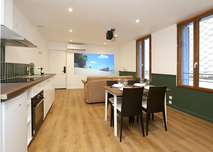 Appartement Superbe Avec écran Géant